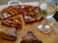 Pizza e vino, la strana coppia… vincente